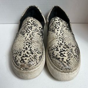 Quid snake print slip-on shoe, size 7